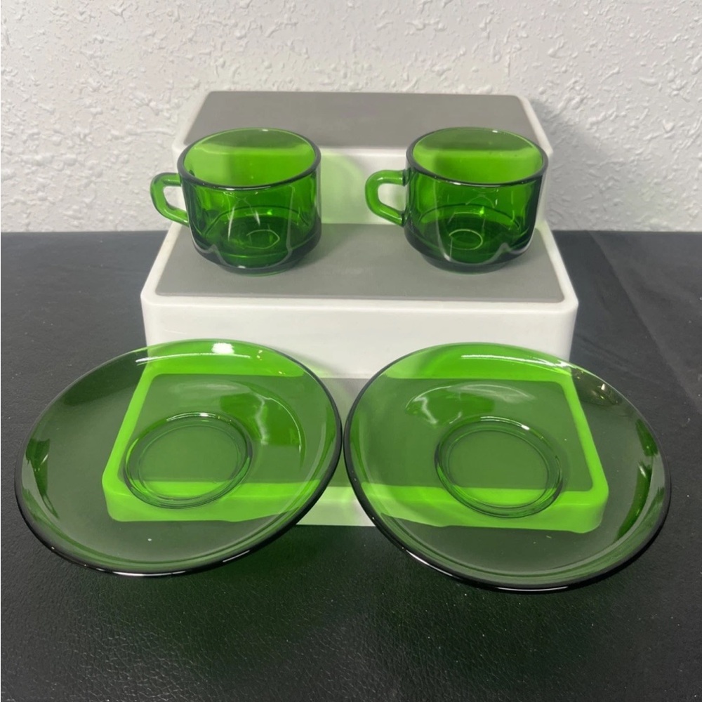 MCM  VTG France Vereco Green Glass Teacup and Saucer Set. Firm & Final